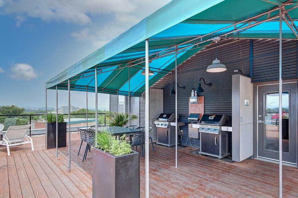 Ferienwohnung Penthouse With Free Indoor Parking Downtown Québec Exterior foto